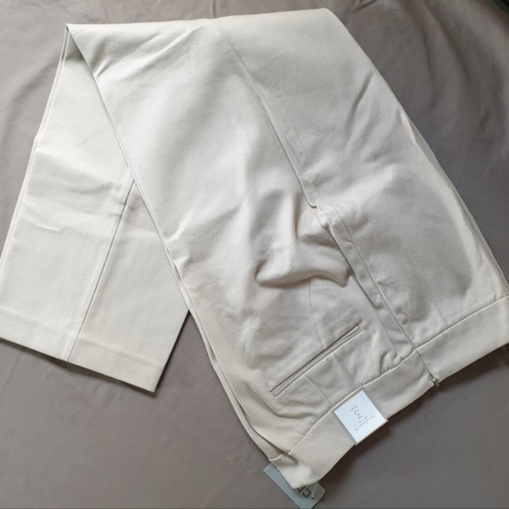 NWT. Chico's sz. 3 = 16-Short, XL, Khaki (beige) Getaway Pant